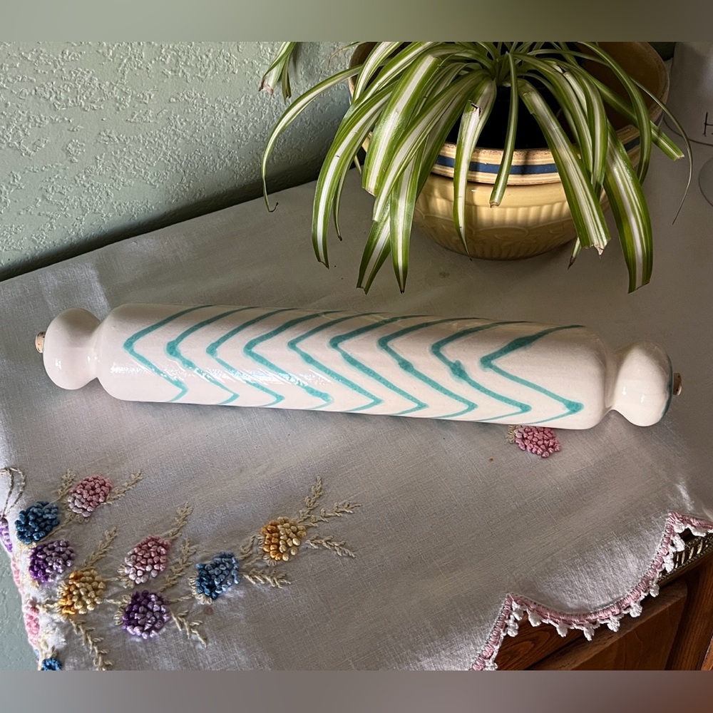 Ceramic Rolling Pin Aqua Chevron Water Fill 13” Discontinued